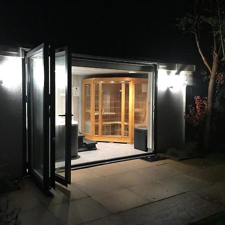 Stunning Cottage With A Private Hot Tub And Sauna In Norfolk Ref 99003Ac Lessingham Dış mekan fotoğraf